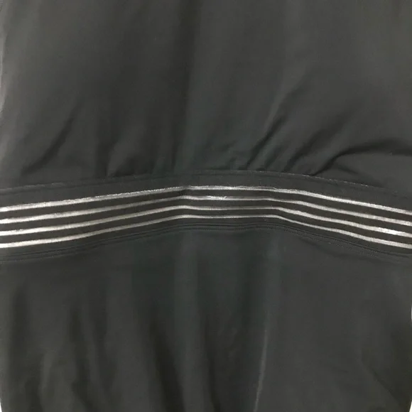 Lululemon one piece, 4, zipper back, like new. - Picture 3 of 5